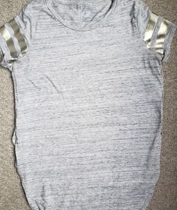 Old Navy High-low shirt